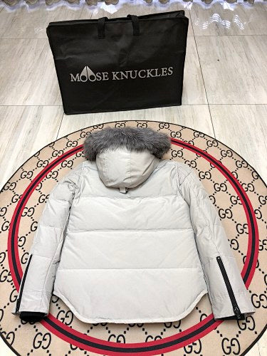Moose Knuckles Women’s Hooded Parka | Light Gray