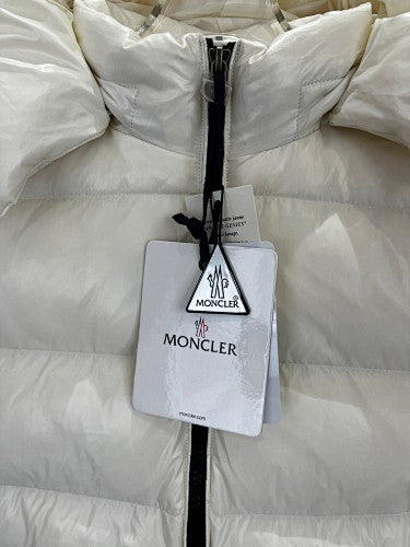 Moncler Kids’ Hooded Down Puffer Jacket – Cream White