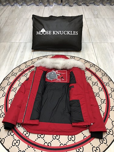 Moose Knuckles Women’s Hooded Parka | Red