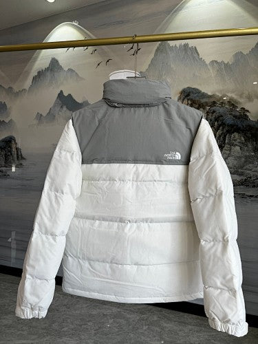The North Face Large-Logo Puffer Jacket | White & Gray