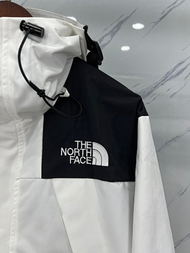 The North Face 1990 Hooded Jacket – White & Black