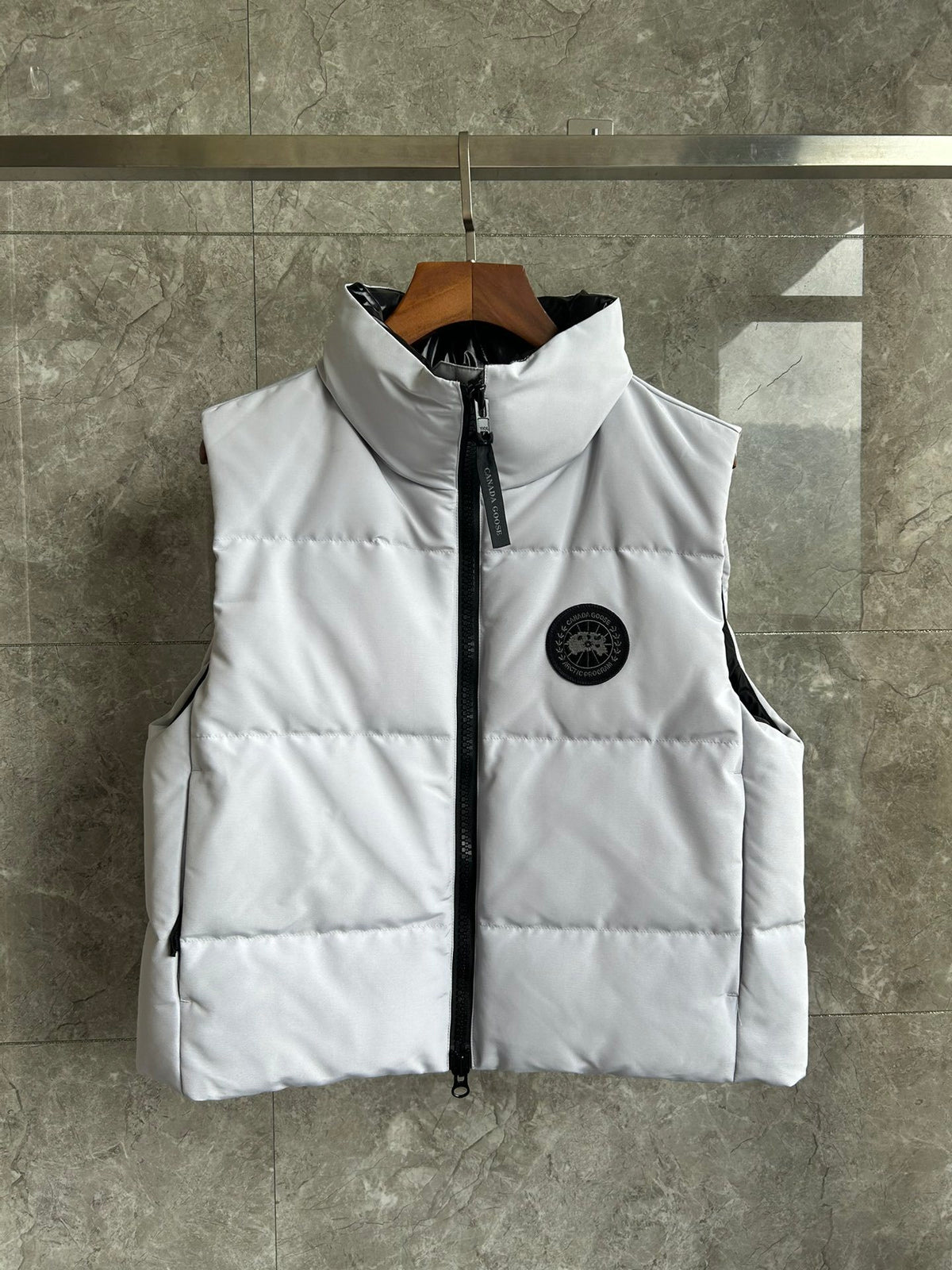 Canada Goose Grandview Black Label Cropped Down Vest