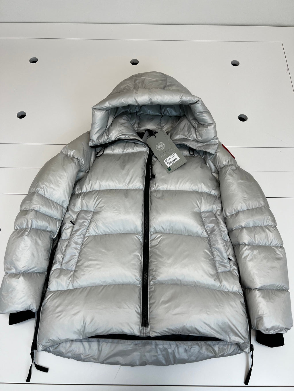 Canada Goose Women’s Down Jacket – Silver