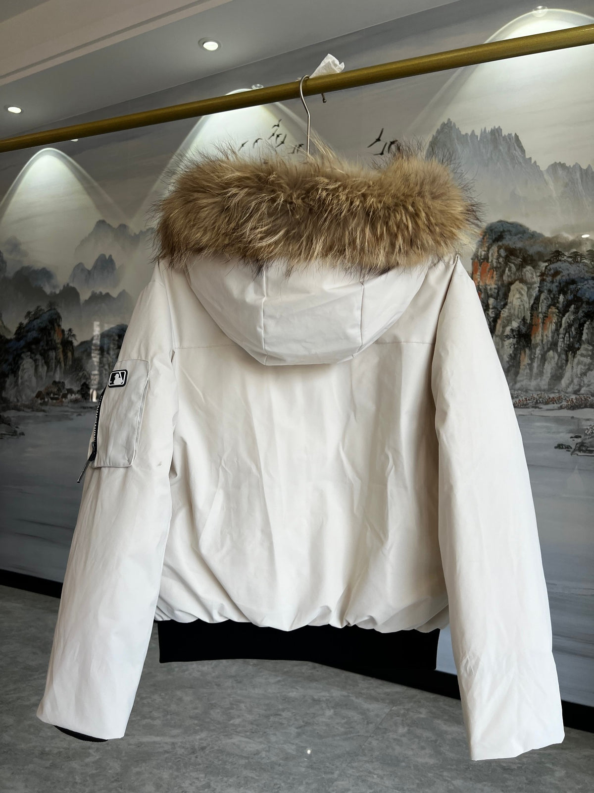 MLB Down Jacket – Cream & Fur Hood