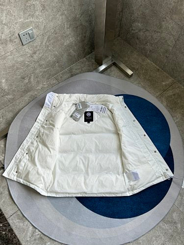Canada Goose Down Vest – White