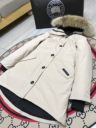 Canada Goose Women's Down Parka – Cream