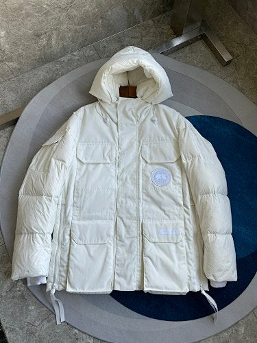 Canada Goose Expedition Parka – White (Limited Edition)